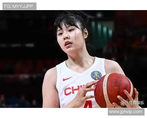 中国女篮29岁王牌李月汝再创佳绩助力晋级四强宫鲁鸣重用老搭档引关注